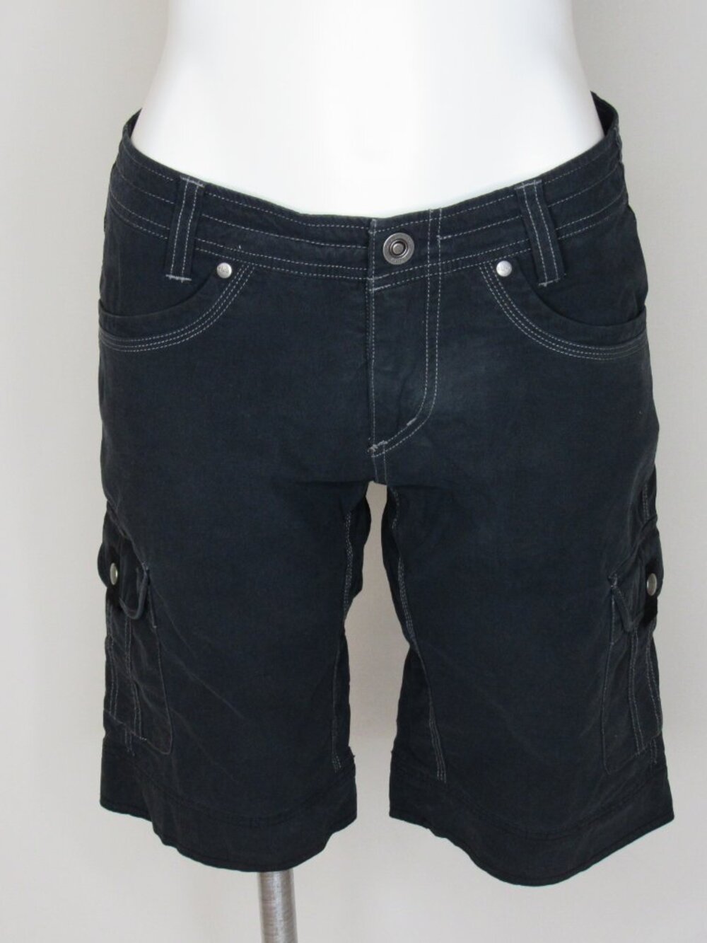 Kuhl Navy Blue Vintage Patina Dye Cargo Shorts 11" Women's 6 - Picture 6 of 10